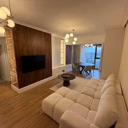 Baneasa Panorama Апартаменты *